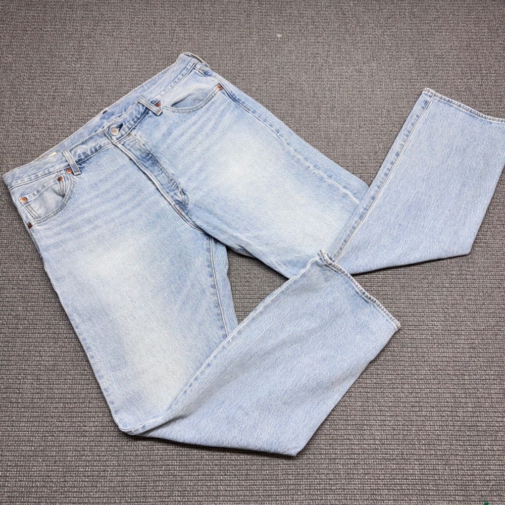 Levis 501 93 Straight Leg Light Wash Blue Denim Jeans Mens 36x30